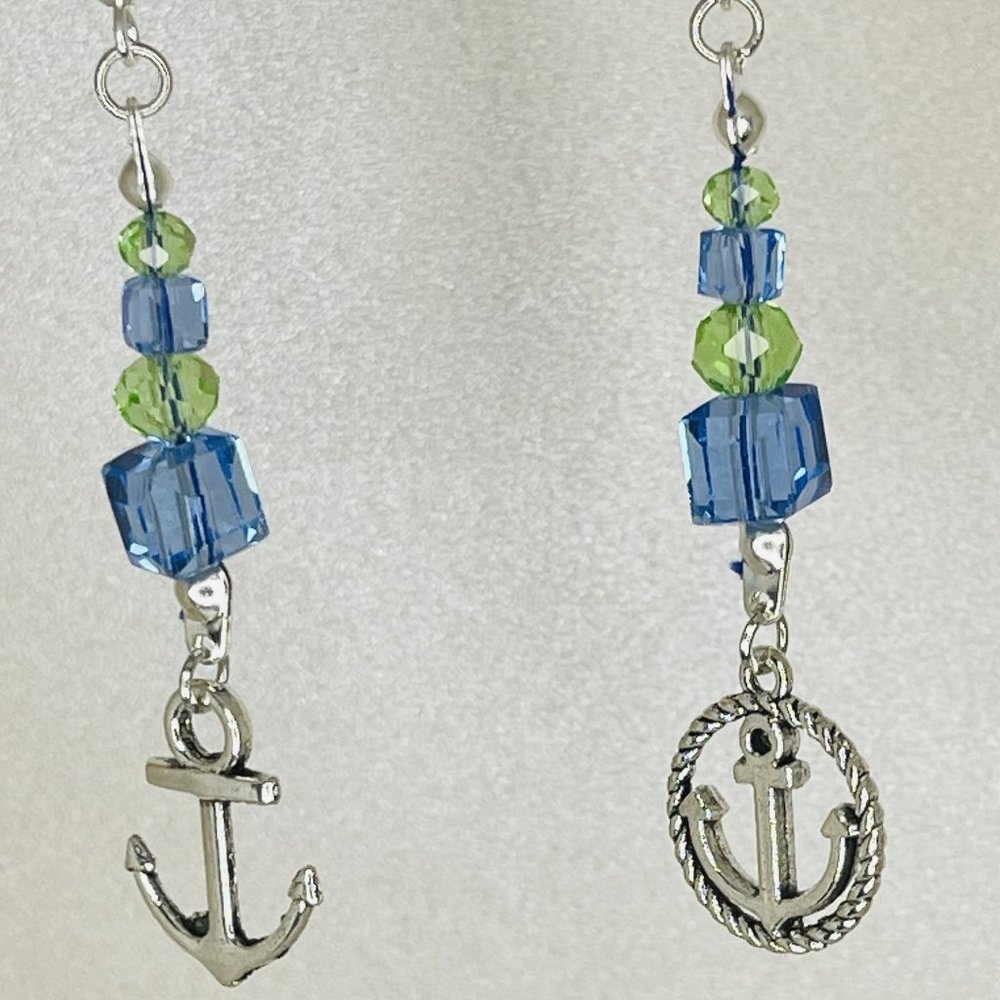 Dangle earrings